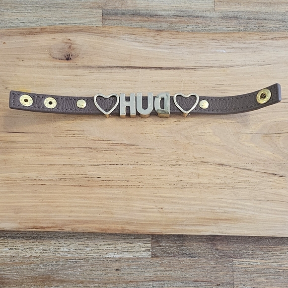 Vintage.Hand Crafted Brown Genuine Leather Love Adjustable Bracelet. - Picture 4 of 4